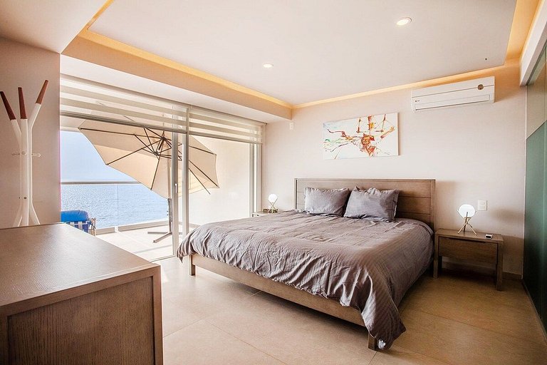 Condo Frente al Mar · Alberca, Jacuzzi y Vistas