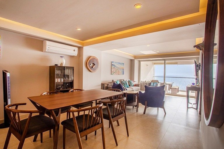 Condo Frente al Mar · Alberca, Jacuzzi y Vistas