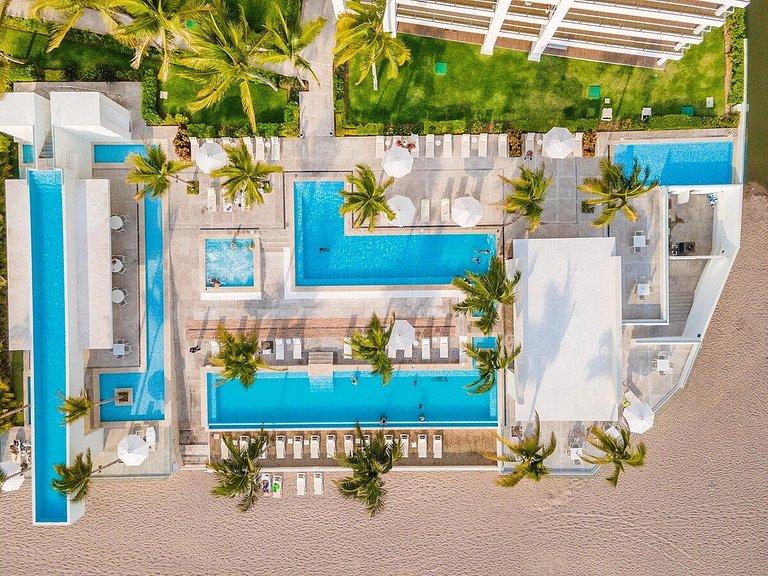 Condo Frente al Mar · Alberca, Jacuzzi y Vistas