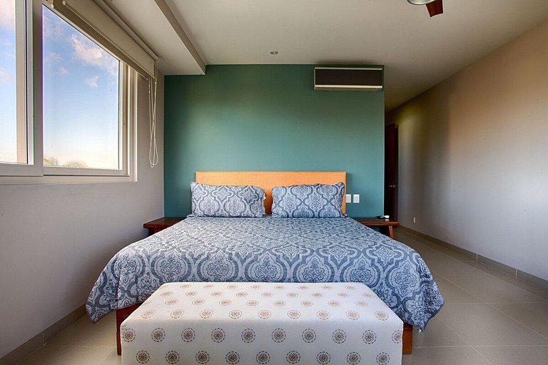 Oceanfront Escape | Wrap-Around Terrace & Sea View