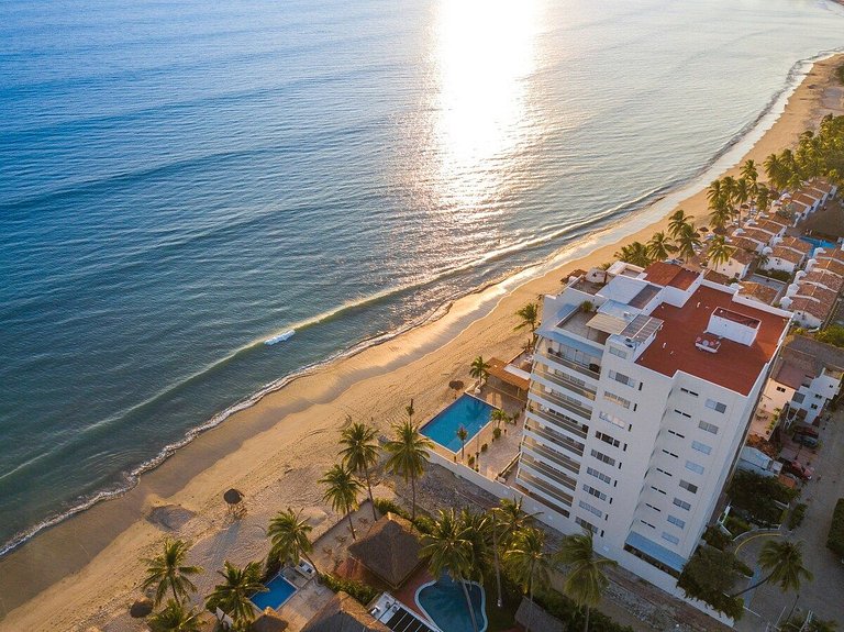 Condo Frente al Mar, Terraza Envolvente y Vistas