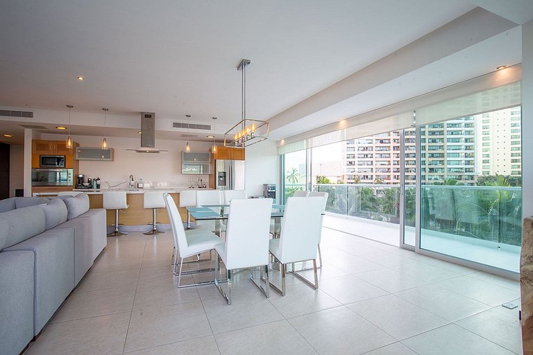 Condominio frente al mar con alberca infinity y vista