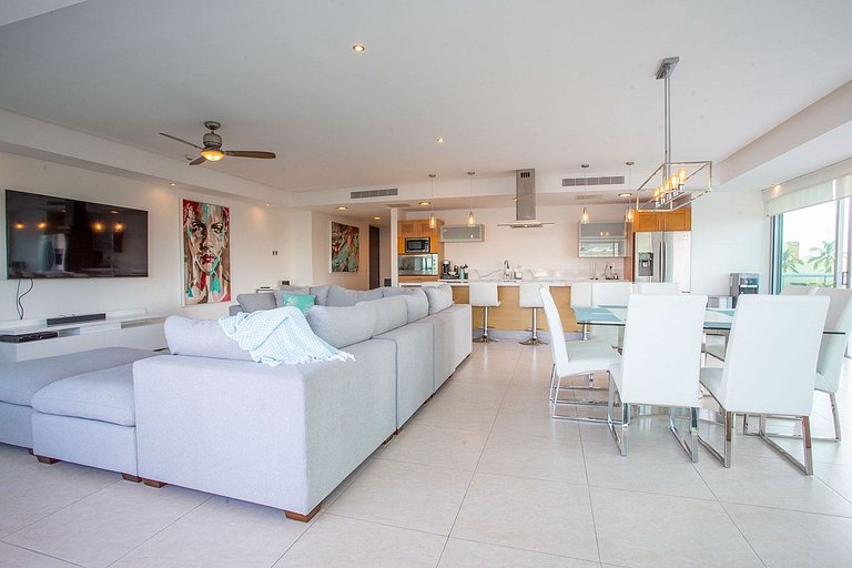 Condominio frente al mar con alberca infinity y vista