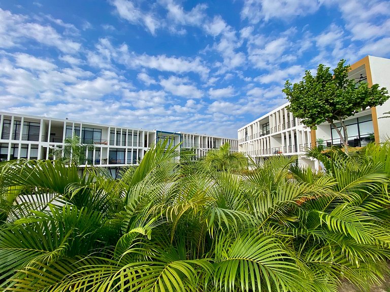 Oasis Familiar, Alberca Tipo Resort, Jardín