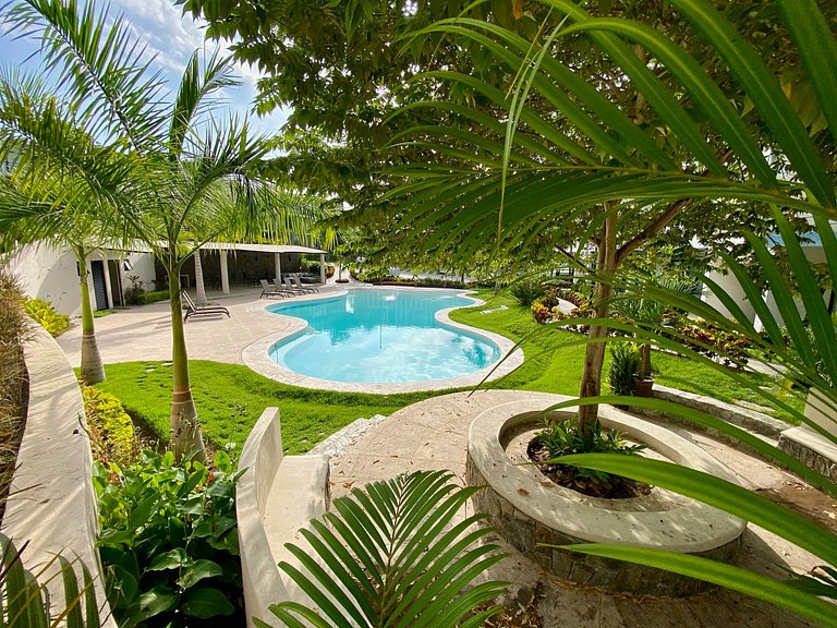 Nuevo Vallarta Condo with Pool & Private Patio