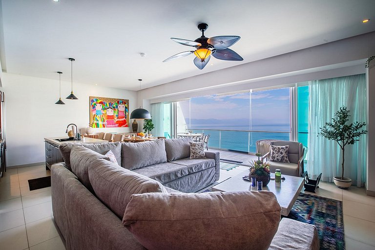 Beachfront Pools, Hot Tubs, Cinema, Game Room, Gym
