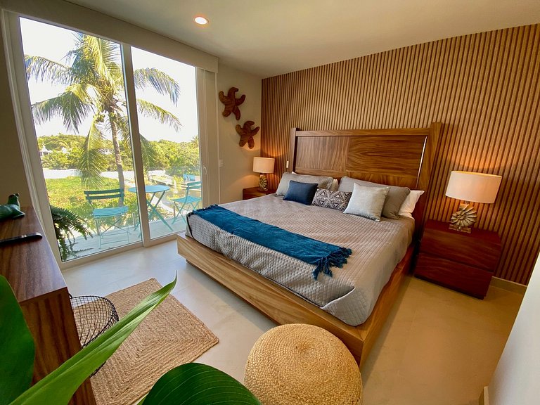 Nuevo Vallarta Condo · Pool & Patio Near Beaches