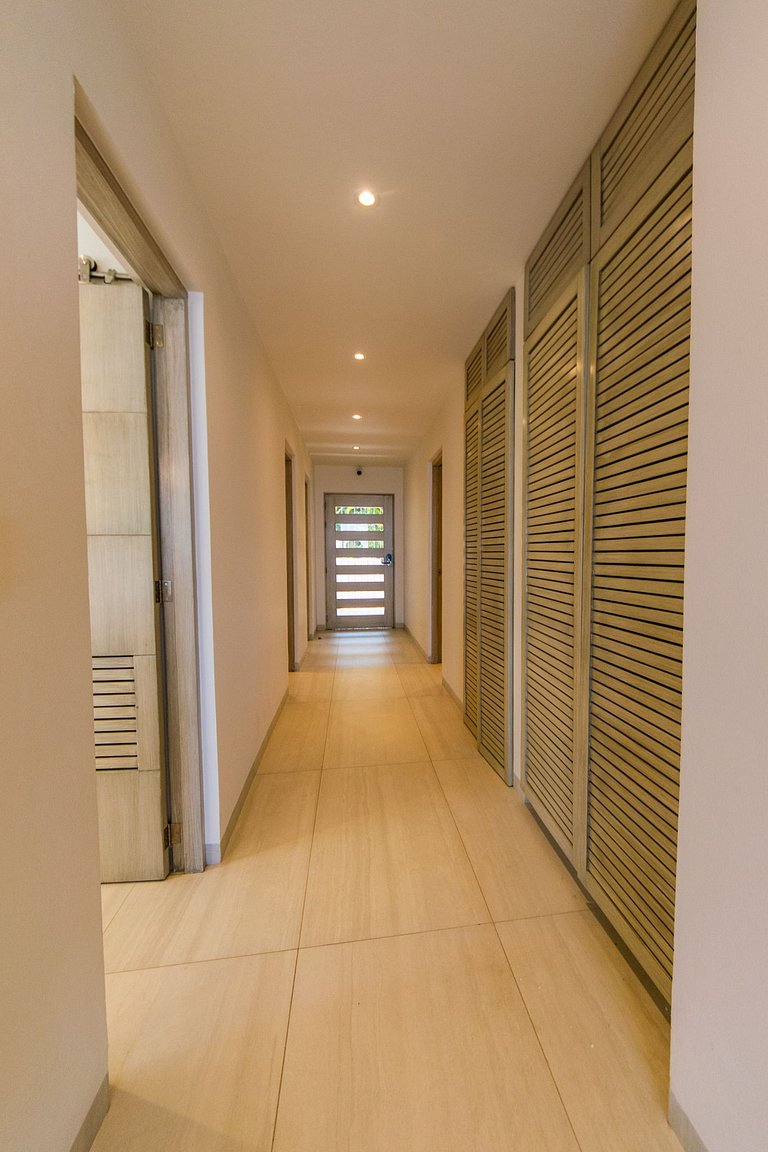 Oceanfront Condo w/ Private Terrace & Sunset Views