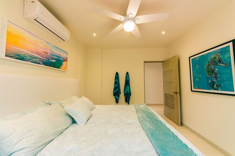Oceanfront Condo w/ Private Terrace & Sunset Views
