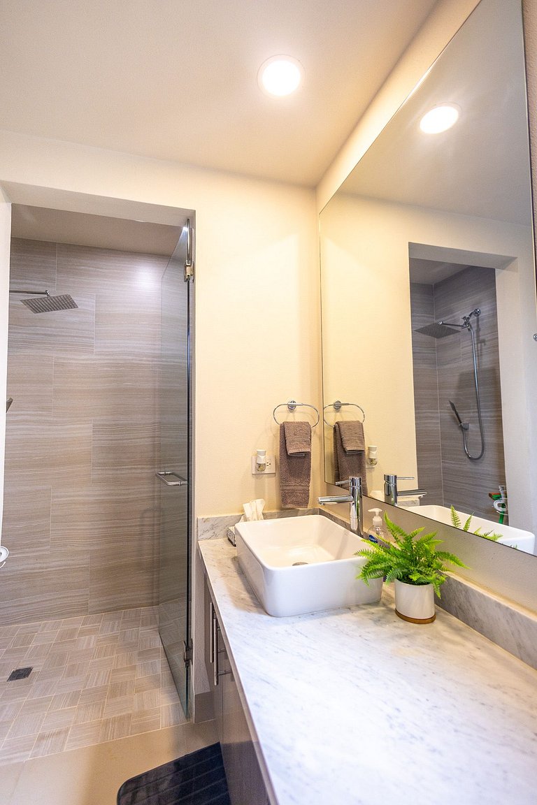 Apartamento Moderno con Alberca, Gimnasio
