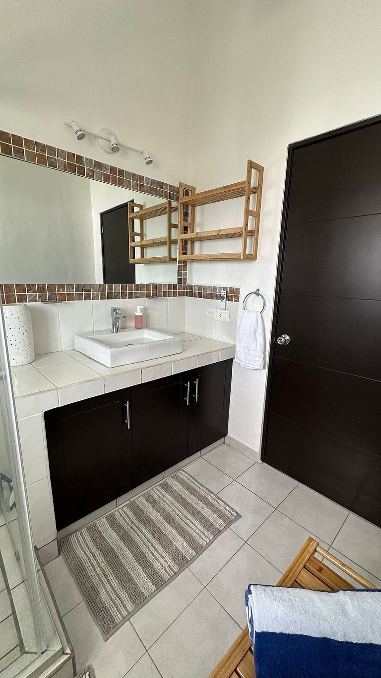 Condo con Alberca, Balcón y Asador · Zona Hotelera