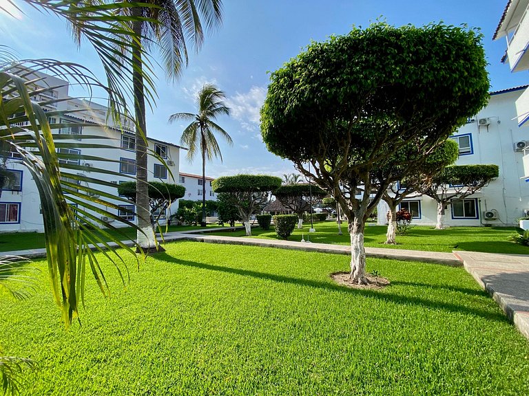 Poolside Condo with Balcony & BBQ · Hotel Zone