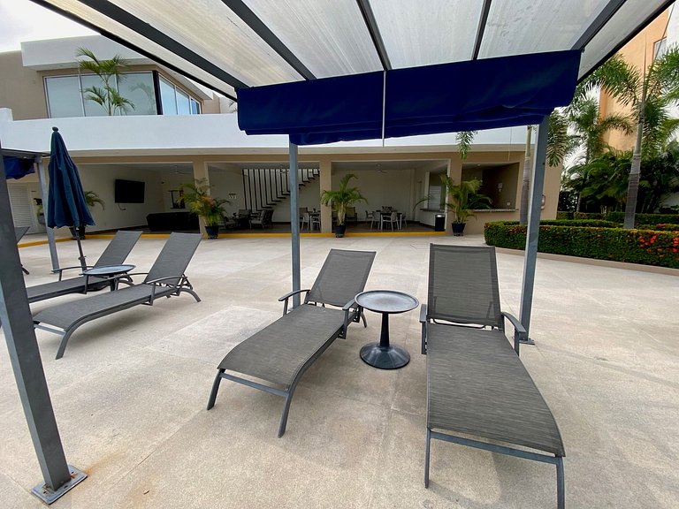 Apartamento Moderno con Alberca, Gimnasio