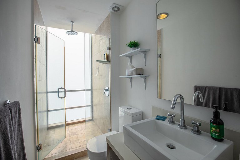 Condominio frente al mar con alberca infinity y vista