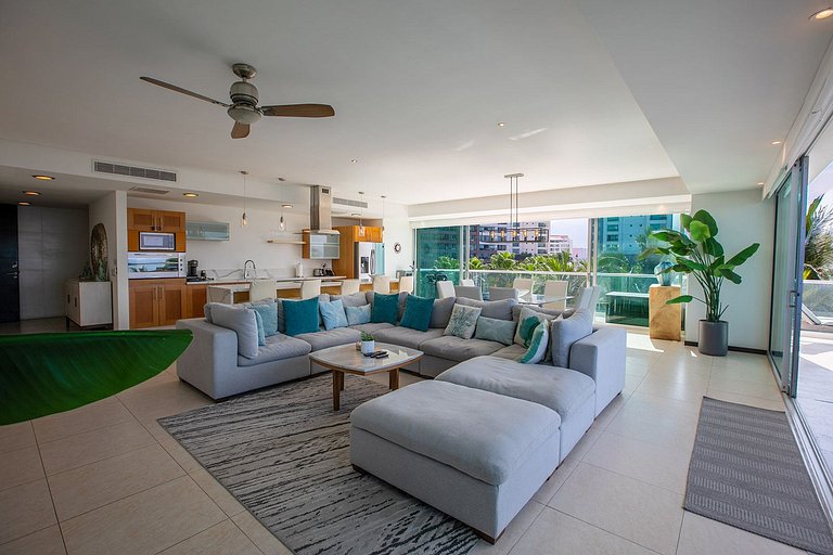 Condominio frente al mar con alberca infinity y vista