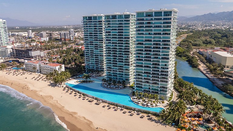 Condominio frente al mar con alberca infinity y vista