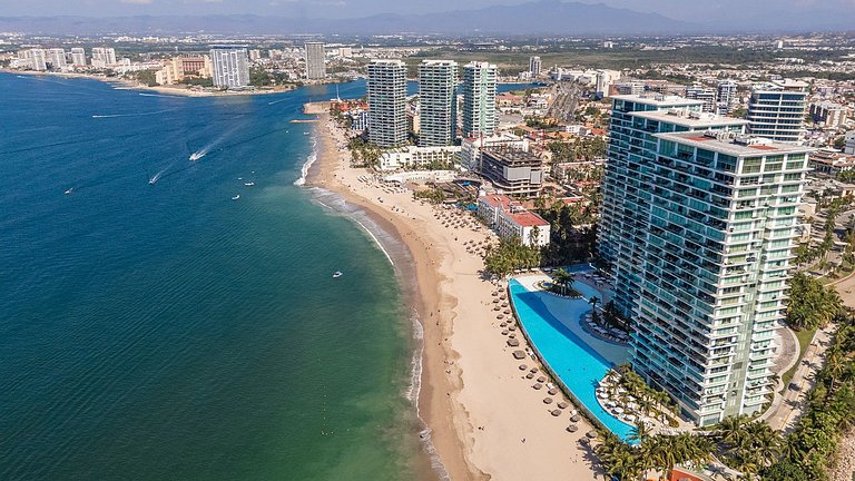 Condominio frente al mar con alberca infinity y vista