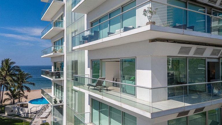 Condominio frente al mar con alberca infinity y vista