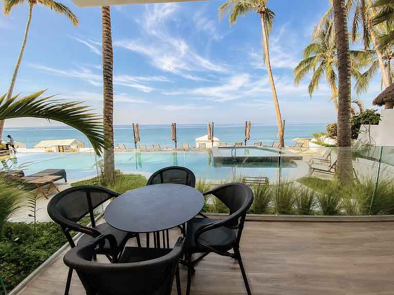 Condo Frente al Mar con Alberca, Gimnasio y Playa